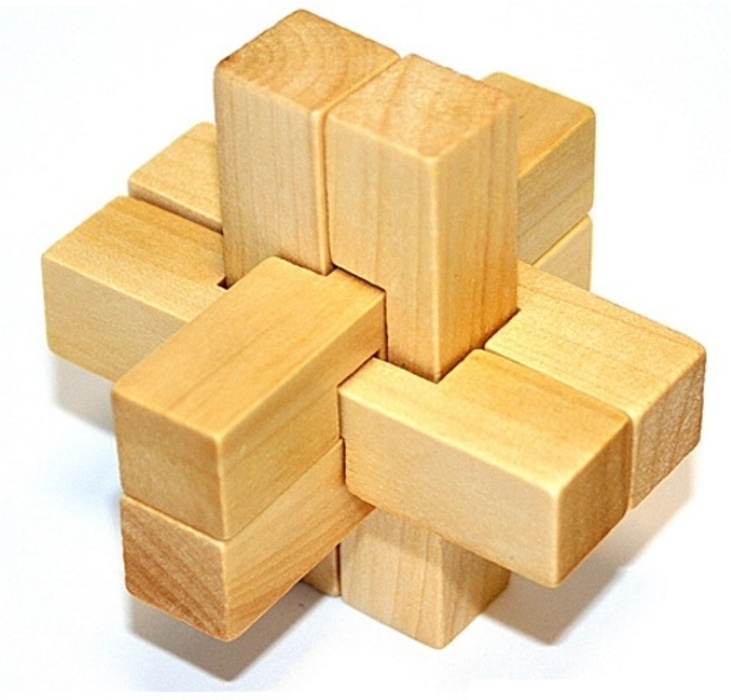Настольные игры: деревянные головоломки